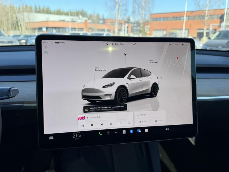 Tesla Model Y vaihtoauto