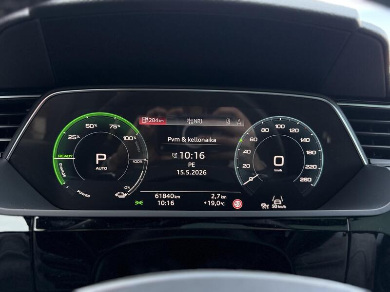 Audi Q8 e-tron vaihtoauto