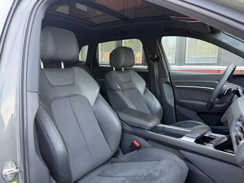 Audi Q8 e-tron vaihtoauto