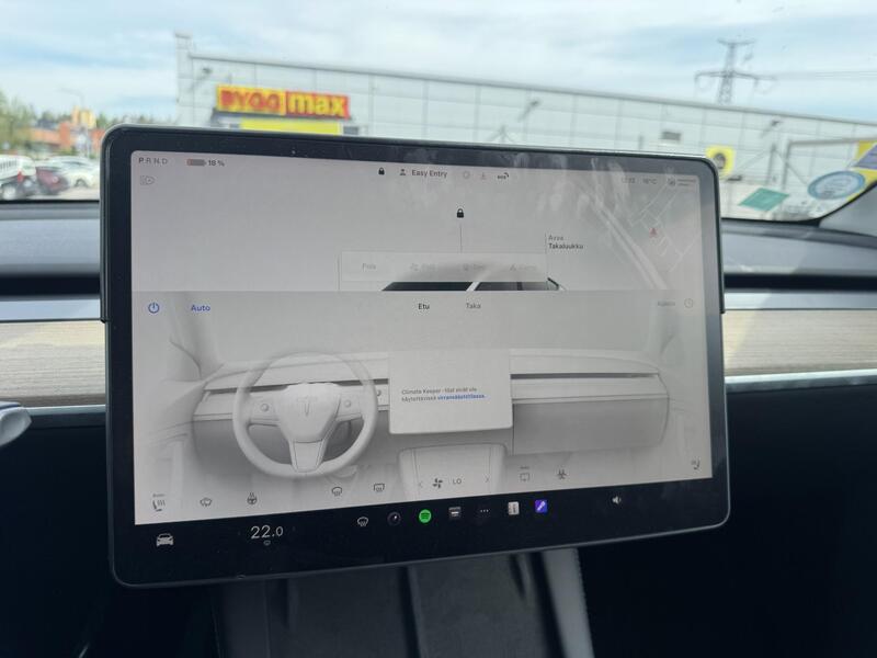 Tesla Model Y vaihtoauto
