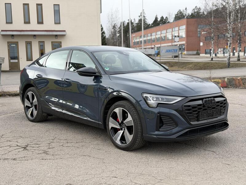Audi Q8 e-tron vaihtoauto