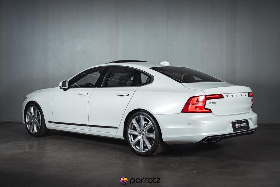 Volvo S90 vaihtoauto