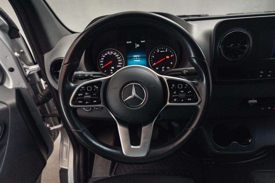 Mercedes-Benz Sprinter vaihtoauto