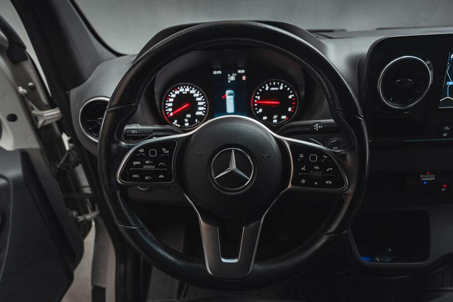 Mercedes-Benz Sprinter vaihtoauto
