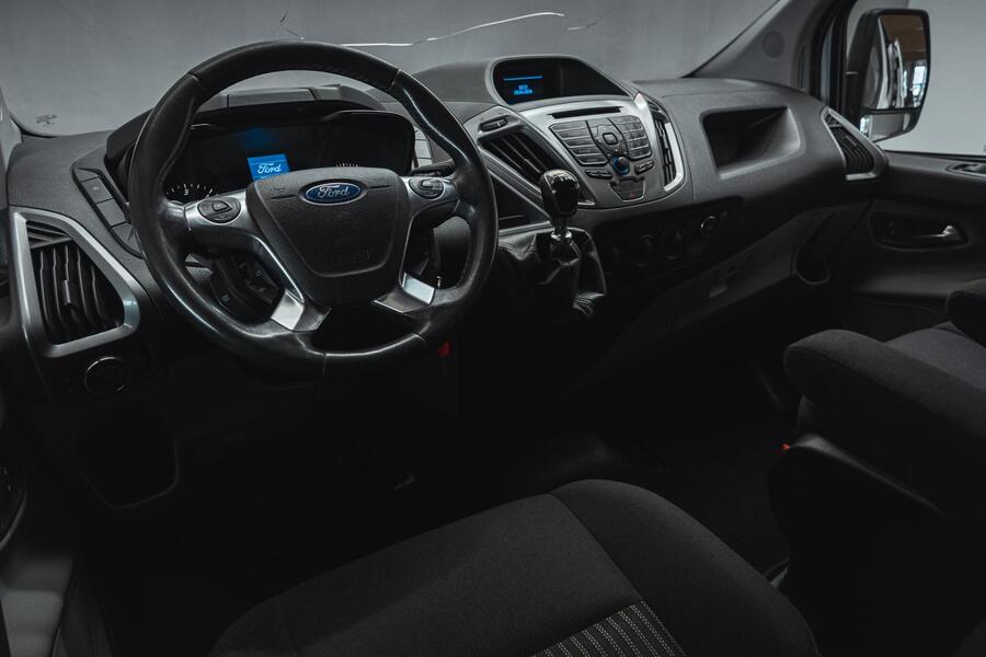 Ford Transit Custom vaihtoauto