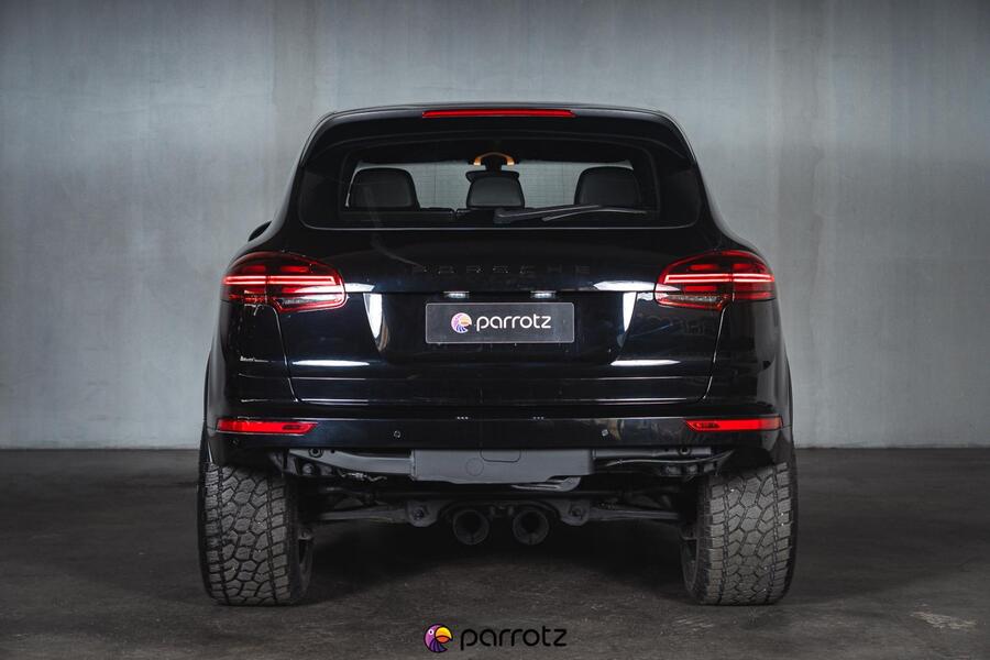 Porsche Cayenne vaihtoauto