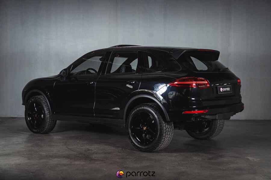 Porsche Cayenne vaihtoauto