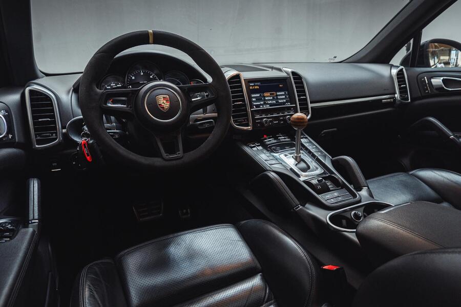 Porsche Cayenne vaihtoauto