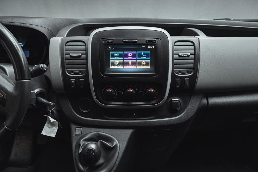 Renault Trafic vaihtoauto