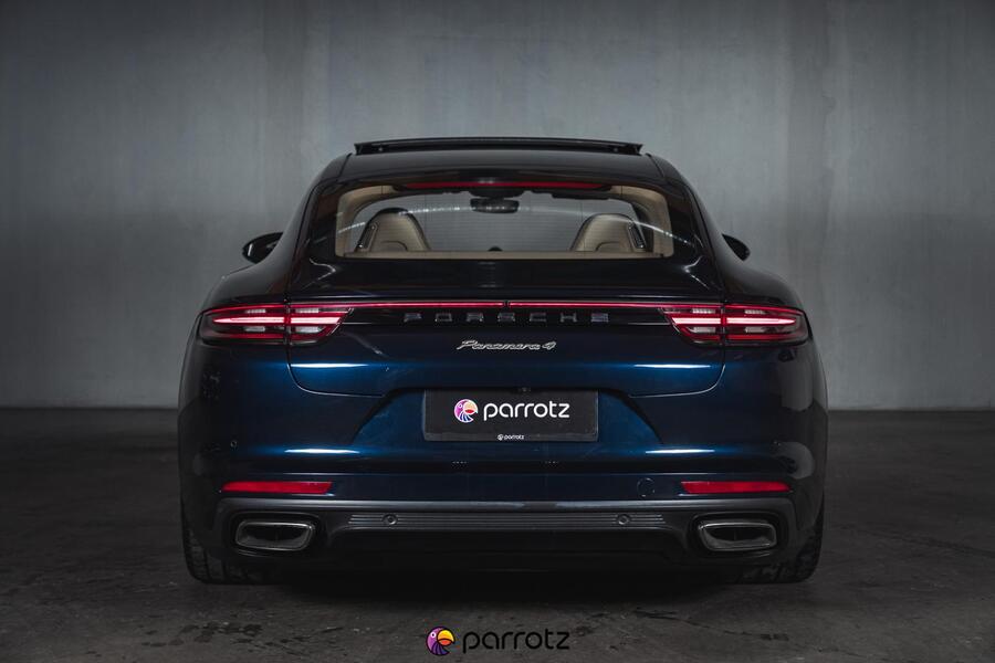 Porsche Panamera vaihtoauto