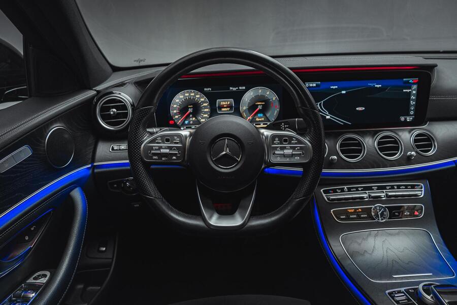 Mercedes-Benz E vaihtoauto