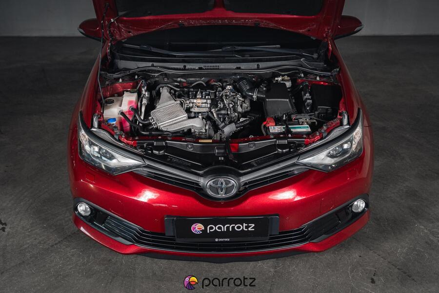 Toyota Auris vaihtoauto