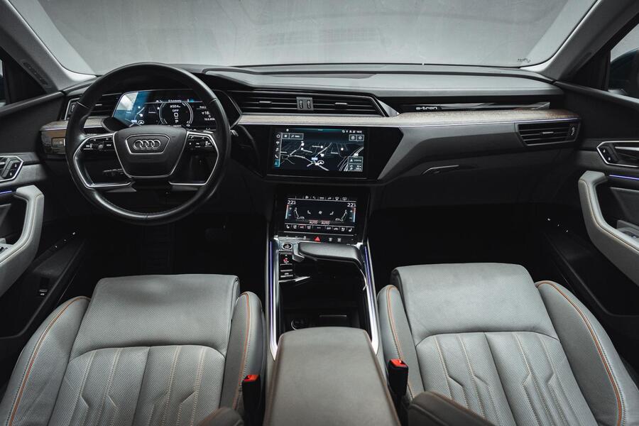 Audi e-tron vaihtoauto