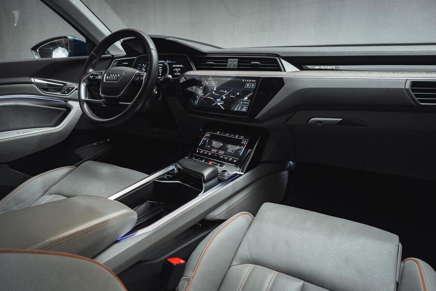 Audi e-tron vaihtoauto