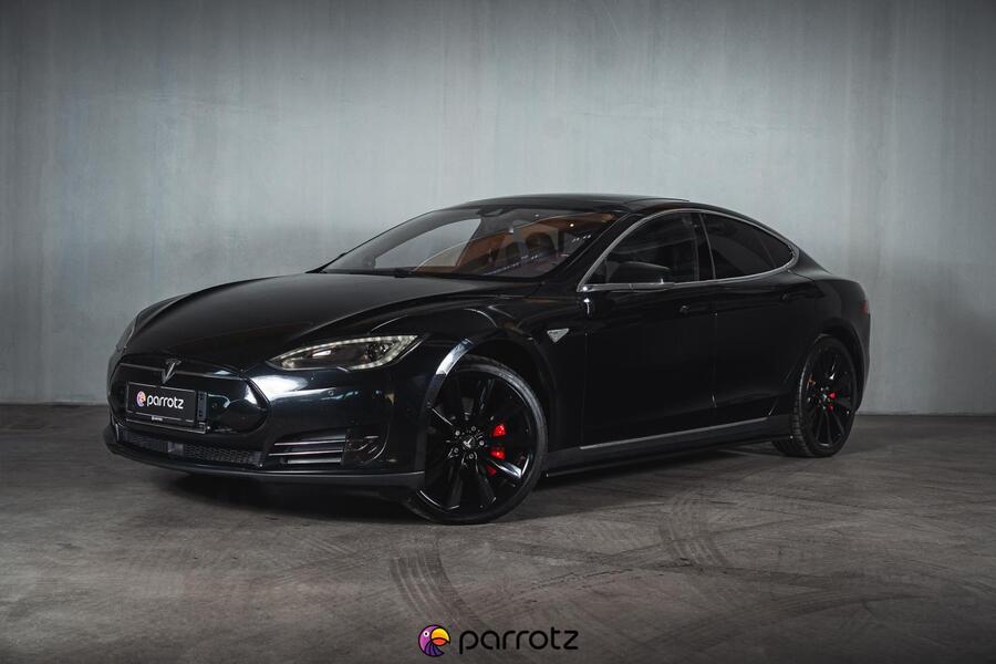 Tesla Model S vaihtoauto