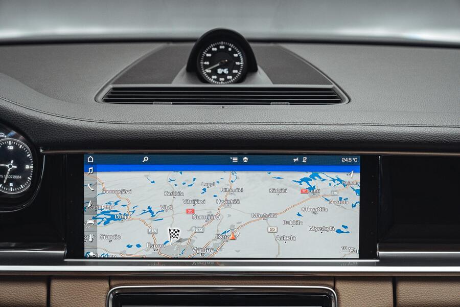 Porsche Panamera vaihtoauto