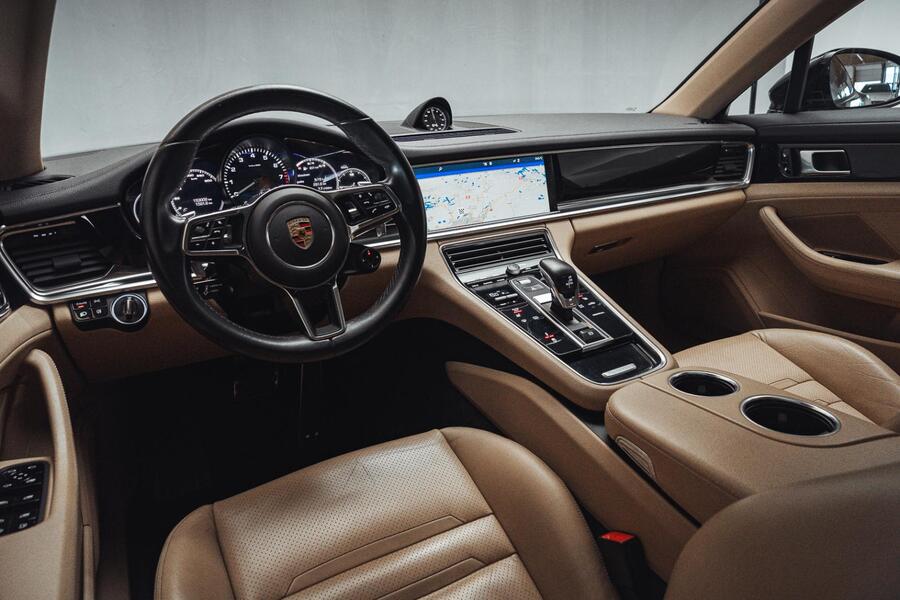 Porsche Panamera vaihtoauto