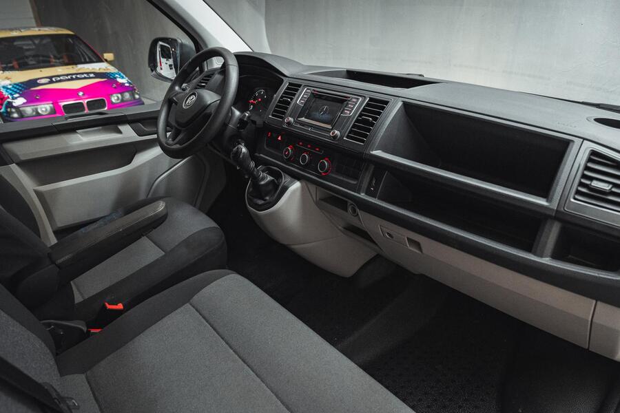 Volkswagen Transporter vaihtoauto