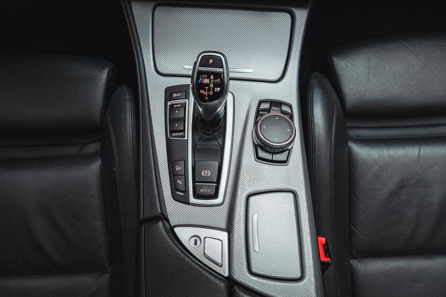 BMW M550d vaihtoauto