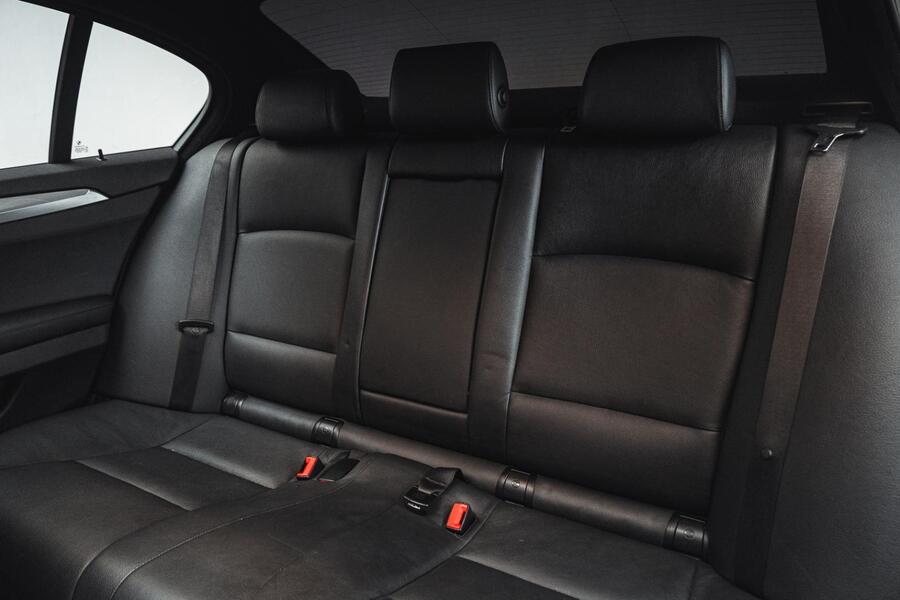 BMW M550d vaihtoauto