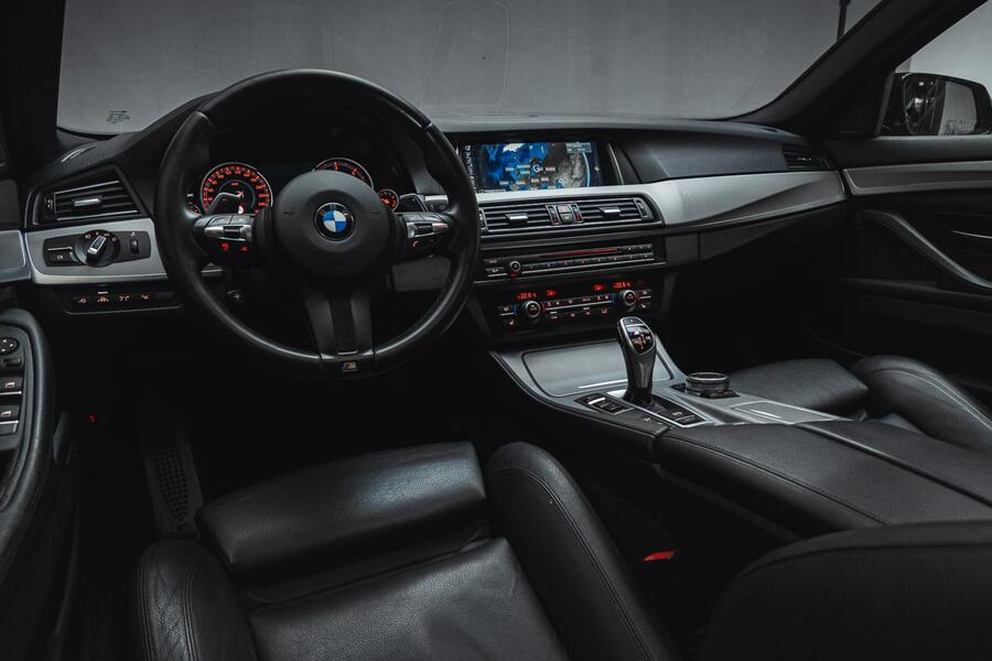 BMW M550d vaihtoauto