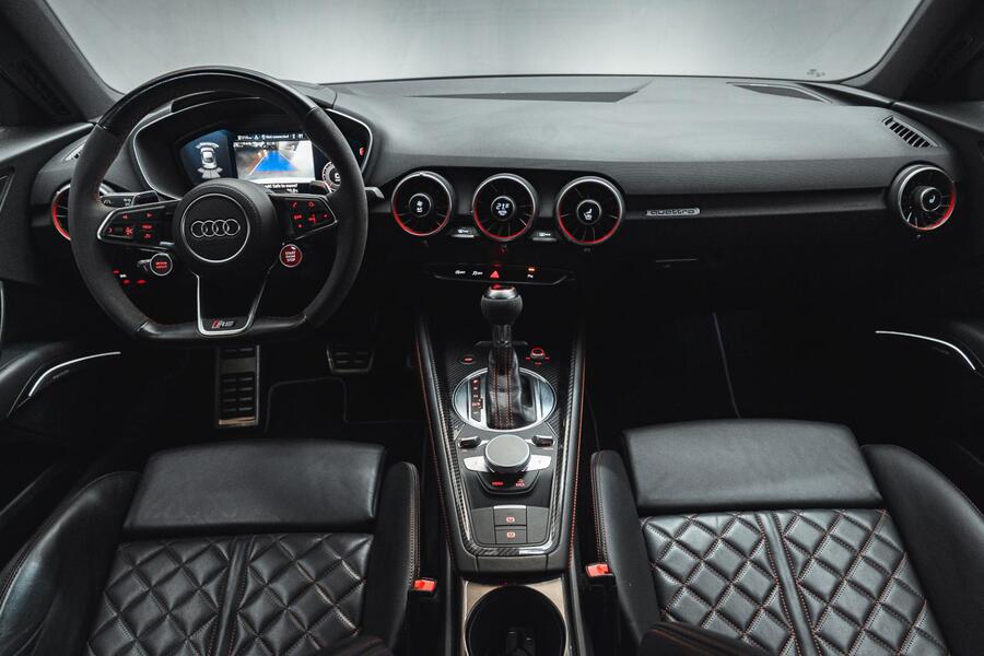 Audi TT RS vaihtoauto