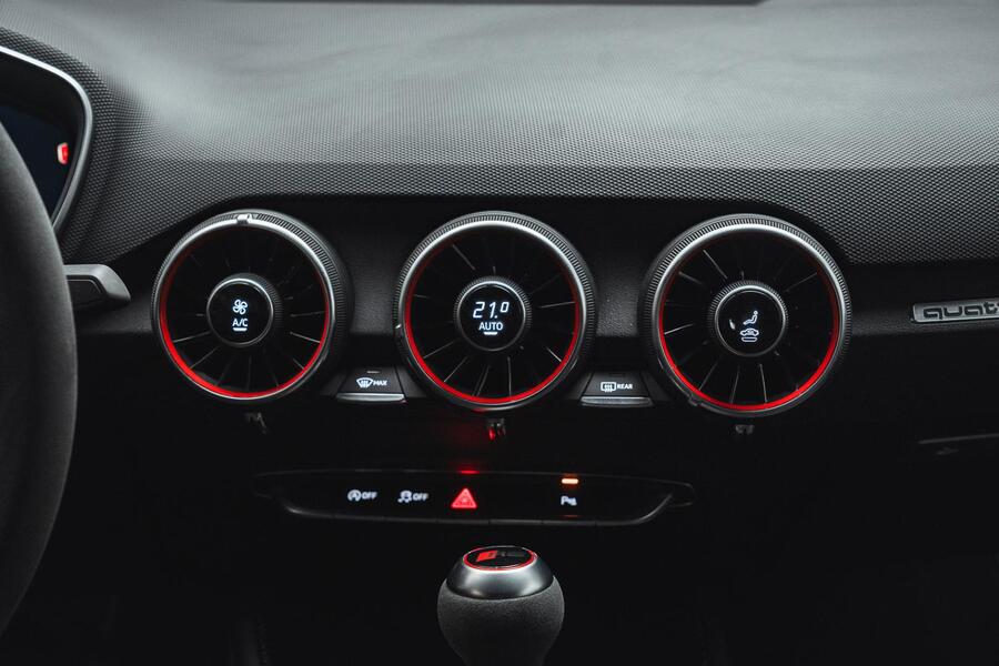 Audi TT RS vaihtoauto