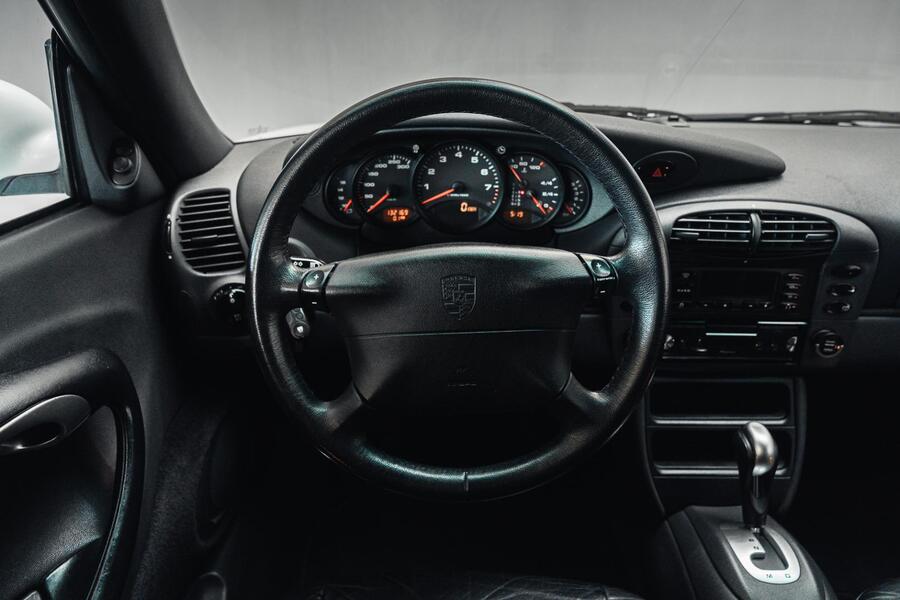 Porsche 911 vaihtoauto