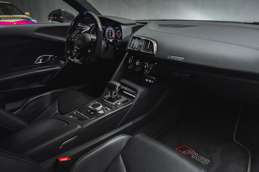 Audi R8 vaihtoauto