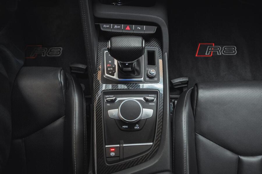 Audi R8 vaihtoauto