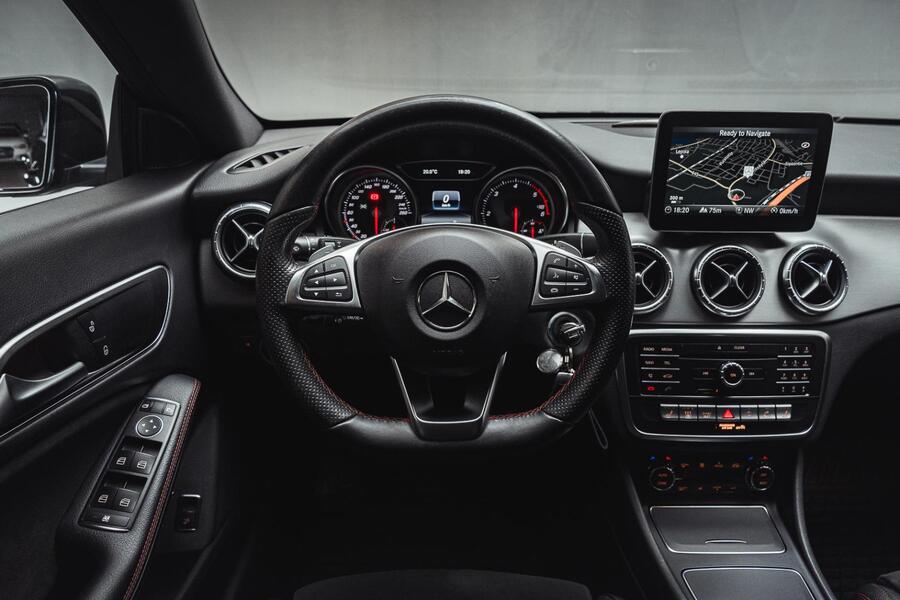 Mercedes-Benz CLA-sarja vaihtoauto