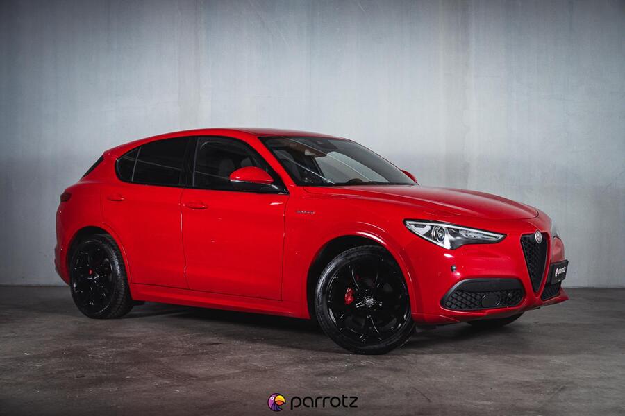 Alfa Romeo Stelvio vaihtoauto