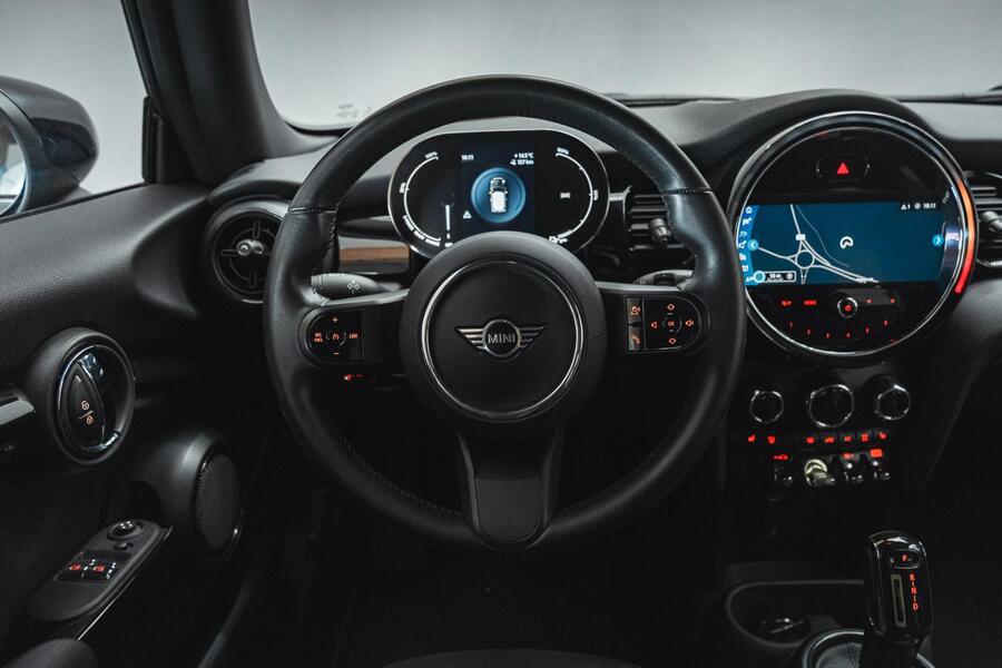 Mini Cooper vaihtoauto