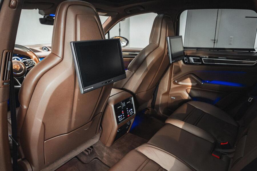 Porsche Cayenne vaihtoauto