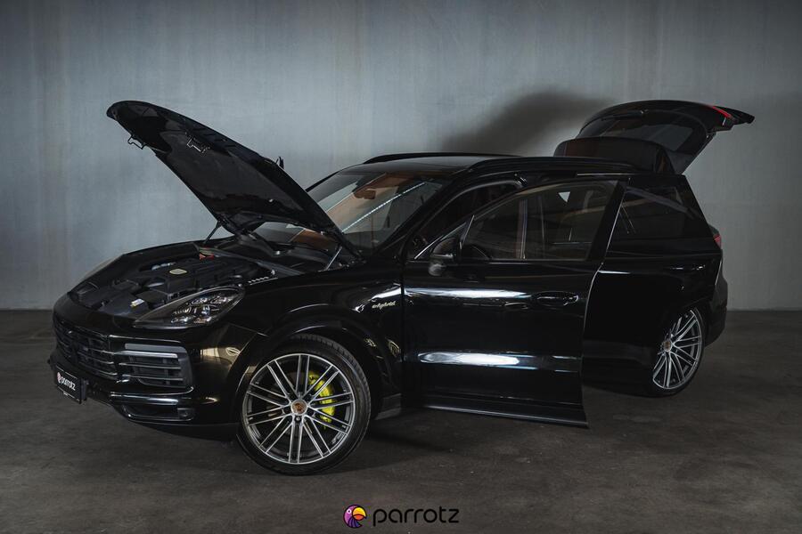 Porsche Cayenne vaihtoauto