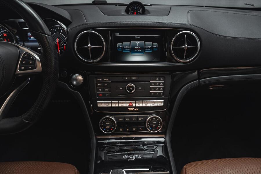 Mercedes-Benz SL vaihtoauto