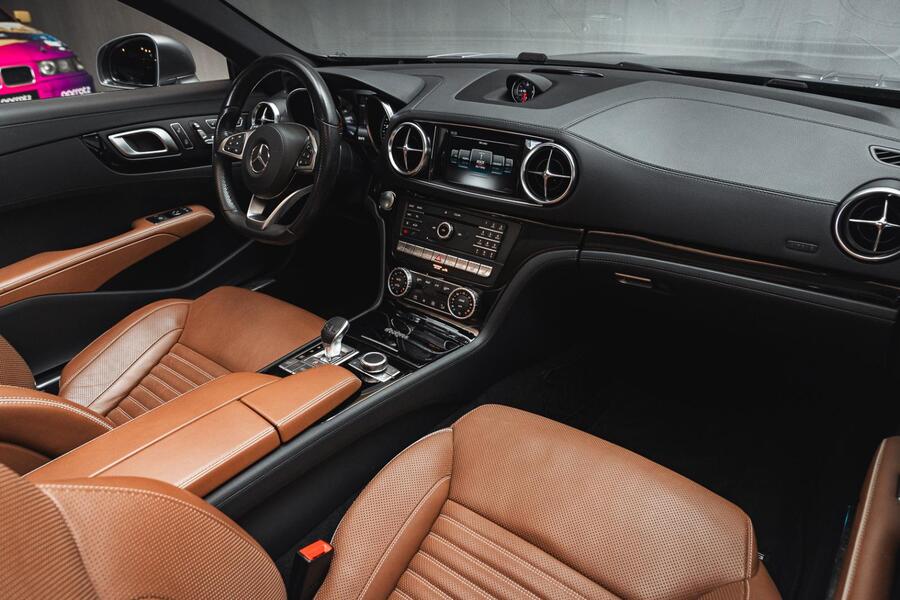 Mercedes-Benz SL vaihtoauto