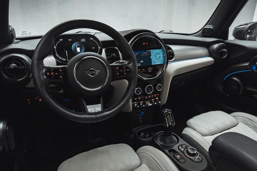 Mini Cooper vaihtoauto