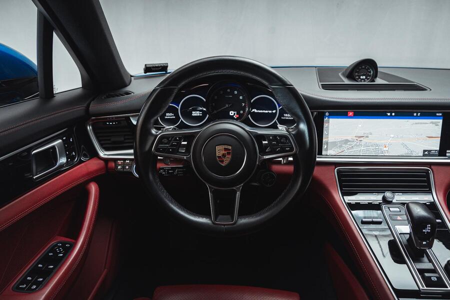 Porsche Panamera vaihtoauto