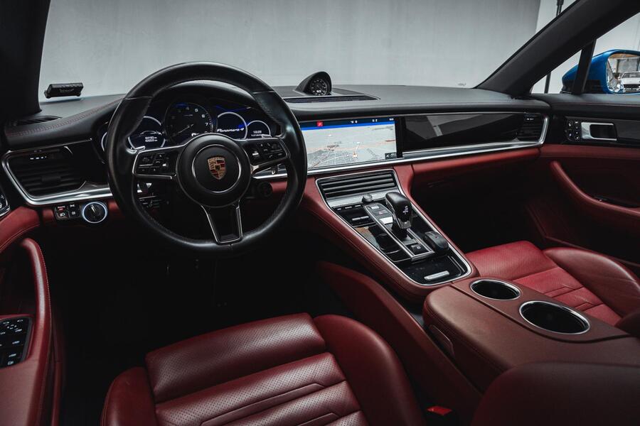 Porsche Panamera vaihtoauto