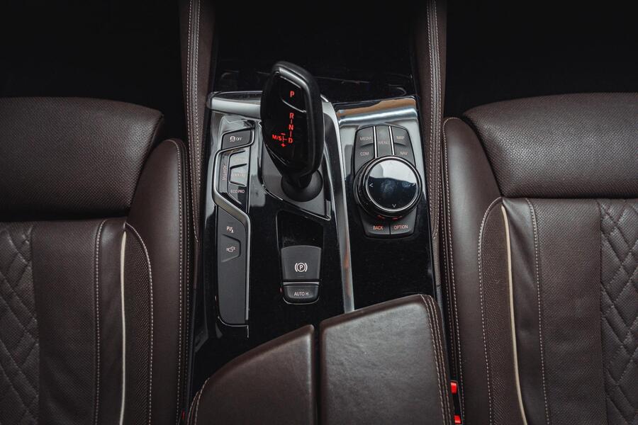 BMW M550d vaihtoauto