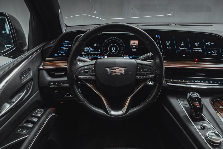 Cadillac Escalade vaihtoauto