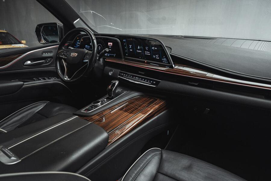 Cadillac Escalade vaihtoauto