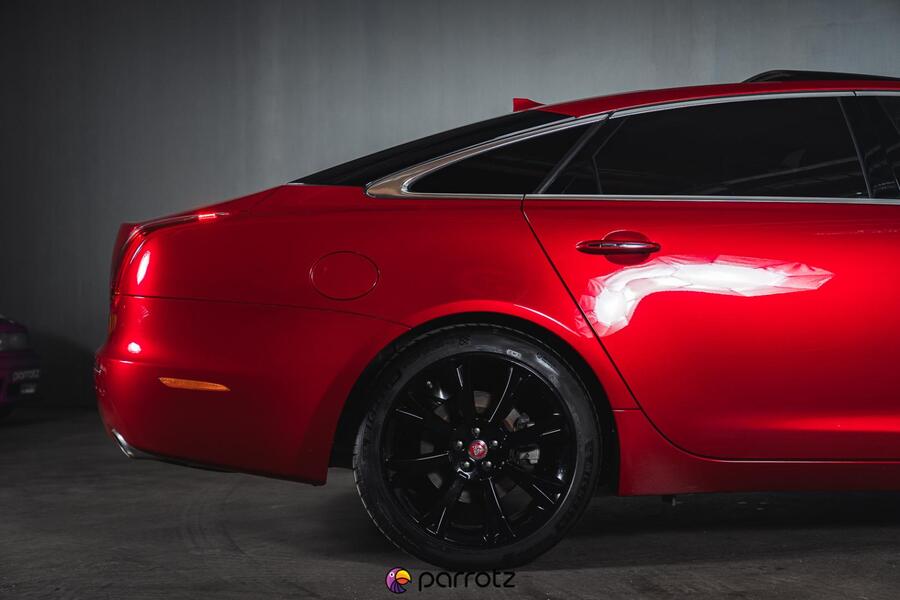 Jaguar XJ vaihtoauto