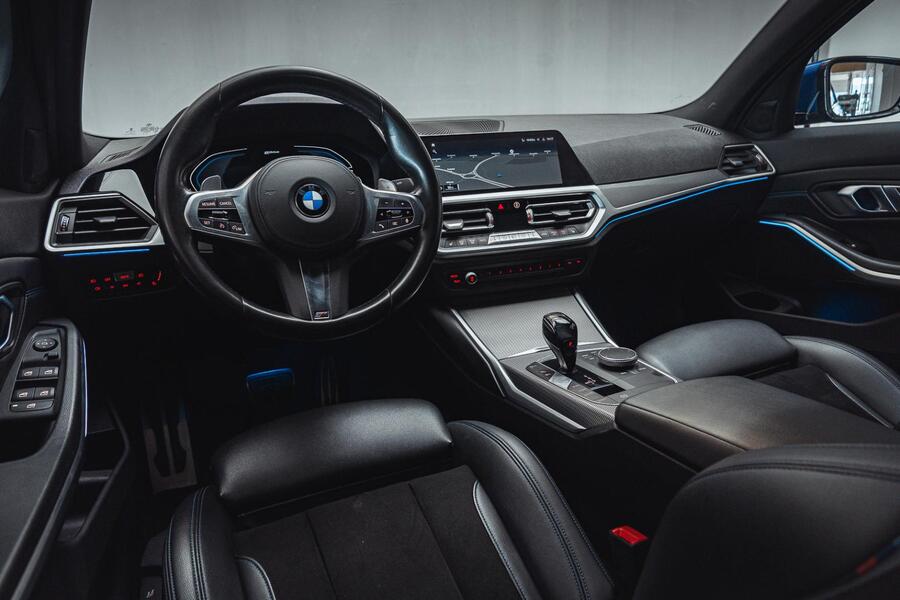 BMW 330 vaihtoauto