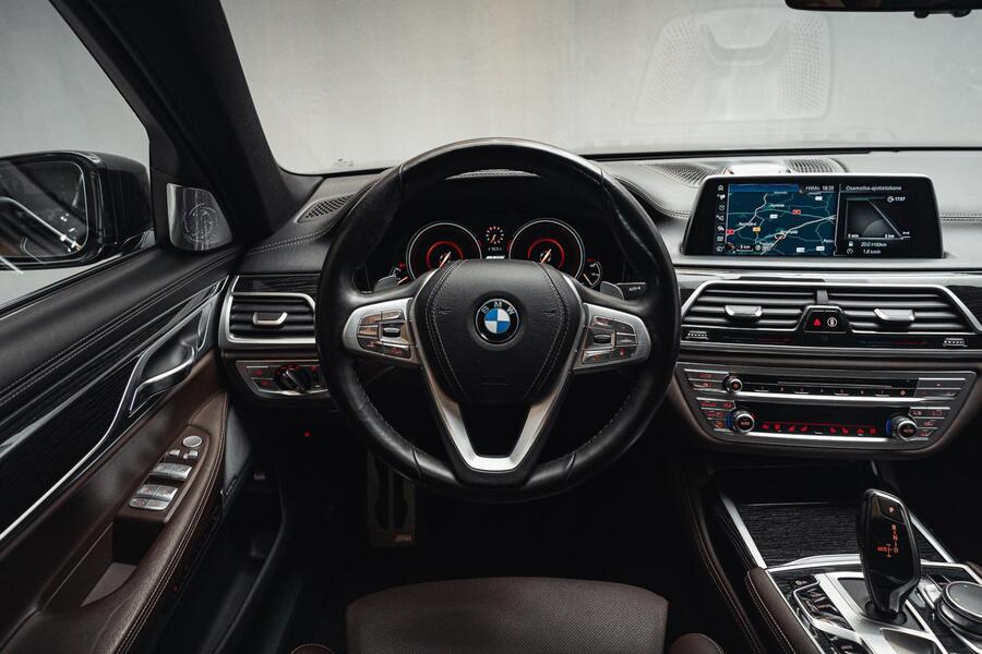 BMW 740 vaihtoauto