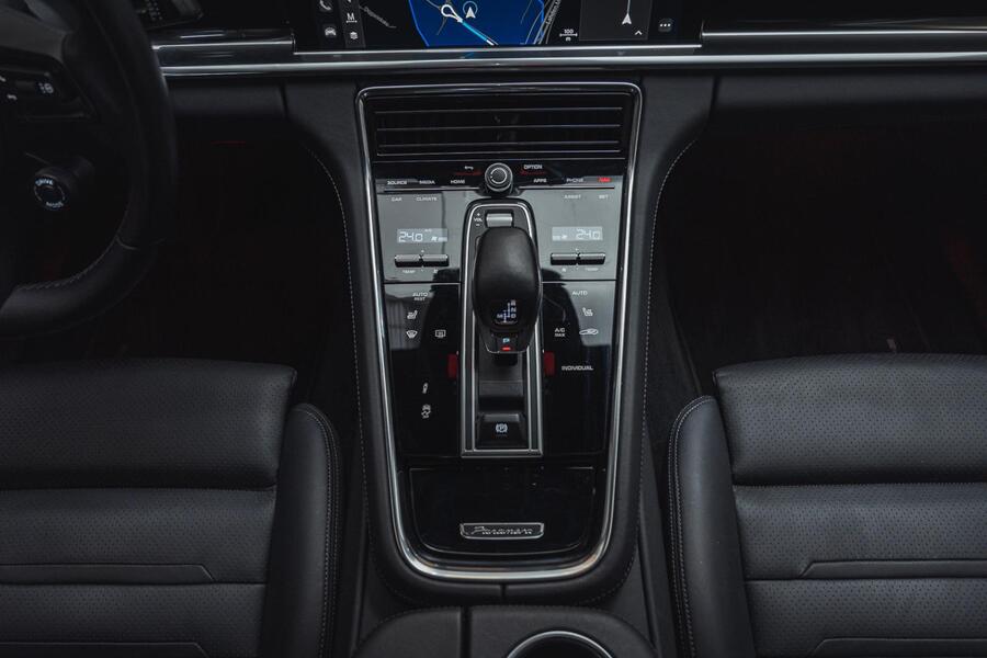 Porsche Panamera vaihtoauto