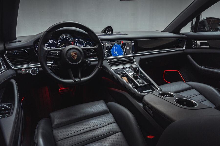 Porsche Panamera vaihtoauto