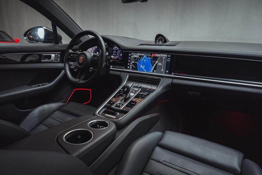 Porsche Panamera vaihtoauto