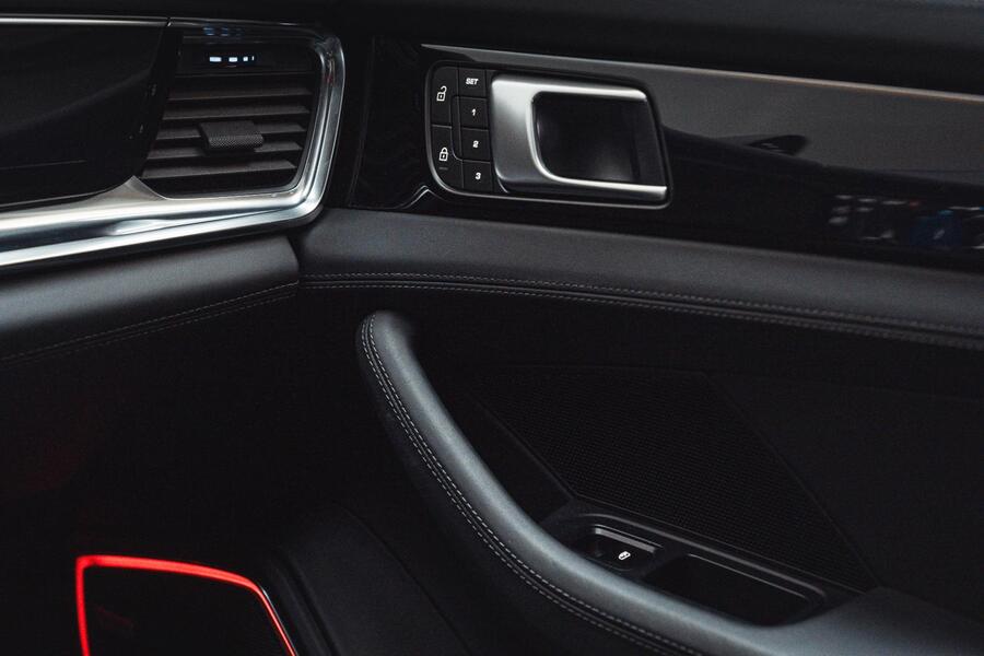 Porsche Panamera vaihtoauto